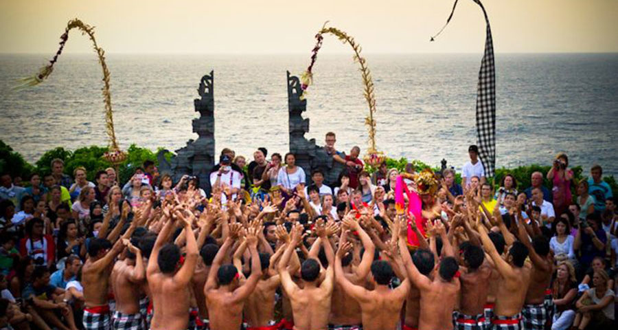 Uluwatu Spa Sunset Dinner | Wego Bali Tour | Bali Tour Operator | Bali