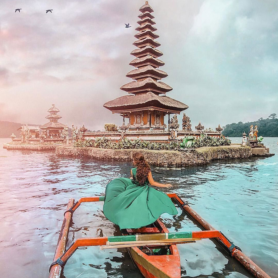Bali Twin Lakes Jungle Tour + Traditional Canoe